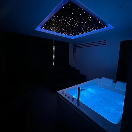 Elegance Apartament *